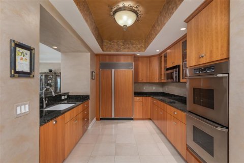 Condominio en venta en Sarasota, Florida, 2 dormitorios, 186.83 m2 № 2100785 - foto 20