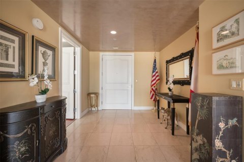 Condominio en venta en Sarasota, Florida, 2 dormitorios, 186.83 m2 № 2100785 - foto 14