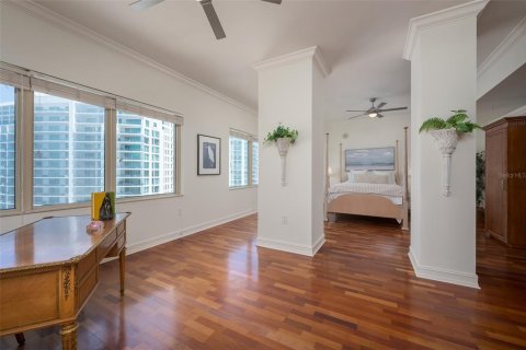 Condominio en venta en Sarasota, Florida, 2 dormitorios, 186.83 m2 № 2100785 - foto 22