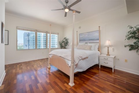 Condominio en venta en Sarasota, Florida, 2 dormitorios, 186.83 m2 № 2100785 - foto 23