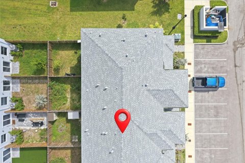Townhouse in Homestead, Florida 3 bedrooms, 129.41 sq.m. № 2390525 - photo 25
