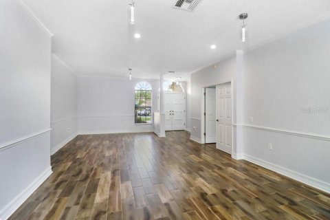House in Tampa, Florida 3 bedrooms, 186.45 sq.m. № 1887025 - photo 8