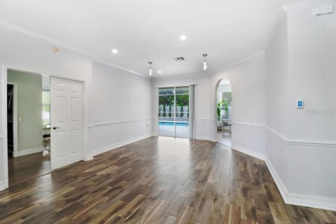 House in Tampa, Florida 3 bedrooms, 186.45 sq.m. № 1887025 - photo 6