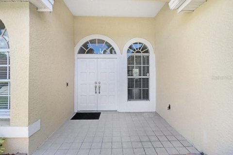 House in Tampa, Florida 3 bedrooms, 186.45 sq.m. № 1887025 - photo 2