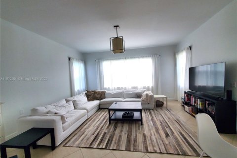 Casa en venta en Weston, Florida, 4 dormitorios, 230.03 m2 № 1953111 - foto 13