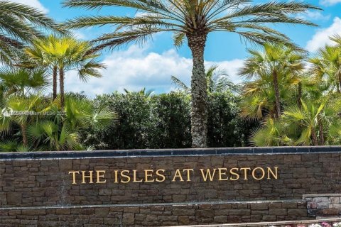 Casa en venta en Weston, Florida, 4 dormitorios, 230.03 m2 № 1953111 - foto 1