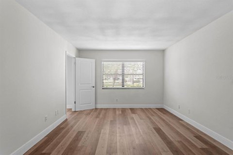 Copropriété à vendre à Saint Petersburg, Floride: 2 chambres, 95.22 m2 № 2098174 - photo 13