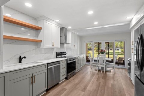Copropriété à vendre à Saint Petersburg, Floride: 2 chambres, 95.22 m2 № 2098174 - photo 10