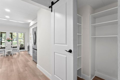Copropriété à vendre à Saint Petersburg, Floride: 2 chambres, 95.22 m2 № 2098174 - photo 11