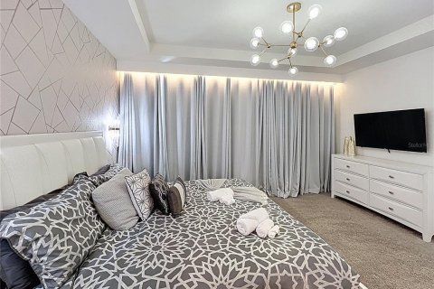 Touwnhouse à vendre à Kissimmee, Floride: 5 chambres, 213.12 m2 № 2105584 - photo 5