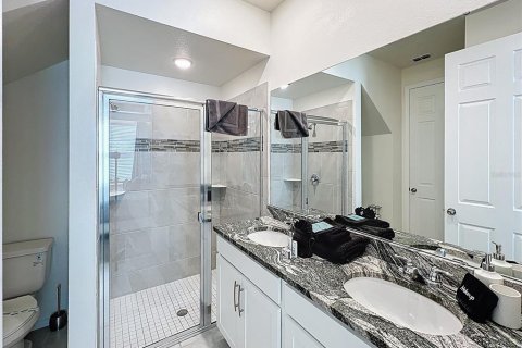 Touwnhouse à vendre à Kissimmee, Floride: 5 chambres, 213.12 m2 № 2105584 - photo 7