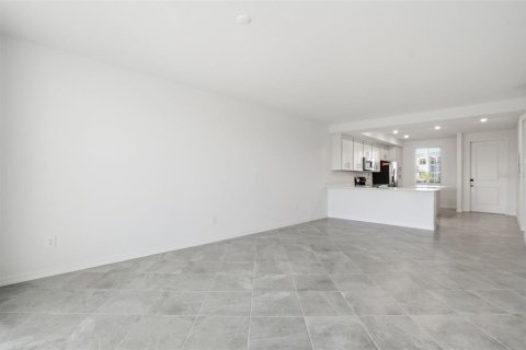 Condo in Venice, Florida, 2 bedrooms in WELLEN PARK № 2156798 - photo 12
