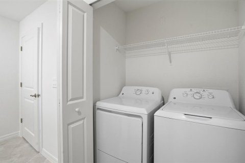 Condo in Venice, Florida, 2 bedrooms in WELLEN PARK № 2156798 - photo 20