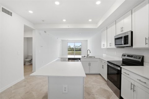 Condo in Venice, Florida, 2 bedrooms in WELLEN PARK № 2156798 - photo 6