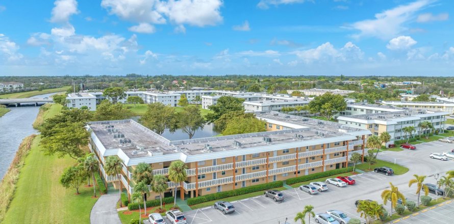 Condominio en Boca Raton, Florida, 2 dormitorios  № 1024249