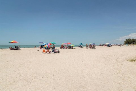 Condo in Venice, Florida, 2 bedrooms  № 1569944 - photo 30