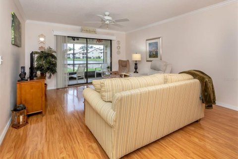 Condo in Venice, Florida, 2 bedrooms  № 1569944 - photo 18