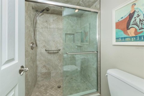 Condo in Venice, Florida, 2 bedrooms  № 1569944 - photo 21