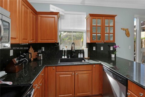 Touwnhouse à vendre à Miami, Floride: 3 chambres, 147.99 m2 № 1996949 - photo 19