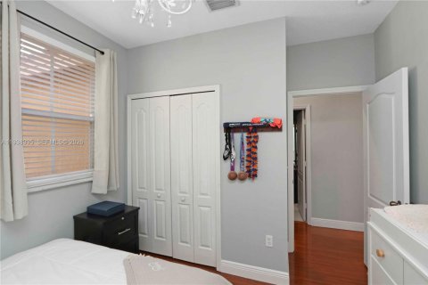 Touwnhouse à vendre à Miami, Floride: 3 chambres, 147.99 m2 № 1996949 - photo 22