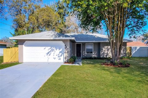 Villa ou maison à Lakeland, Floride 3 chambres, 108.88 m2 № 2291493