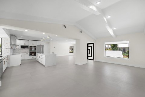 Купить виллу или дом в Пальметто-Бей, Флорида 4 спальни, 201.04м2, № 2060400 - фото 11