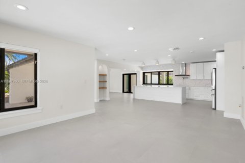 Купить виллу или дом в Пальметто-Бей, Флорида 4 спальни, 201.04м2, № 2060400 - фото 9