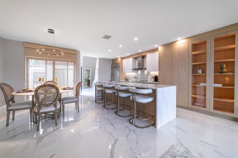 Купить таунхаус в Палм-Бич, Флорида 4 комнаты, 137.31м2, № 2084164 - фото 16