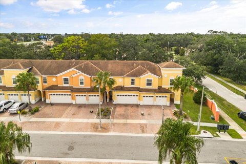 Adosado en alquiler en Orlando, Florida, 5 dormitorios, 134.8 m2 № 1912256 - foto 29