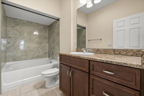 Adosado en alquiler en Orlando, Florida, 5 dormitorios, 134.8 m2 № 1912256 - foto 25