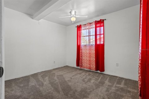 Casa en venta en Winter Haven, Florida, 4 dormitorios, 245.31 m2 № 1900541 - foto 24
