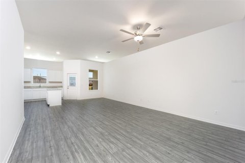 Adosado en venta en Dundee, Florida, 3 dormitorios, 160.81 m2 № 2215479 - foto 3