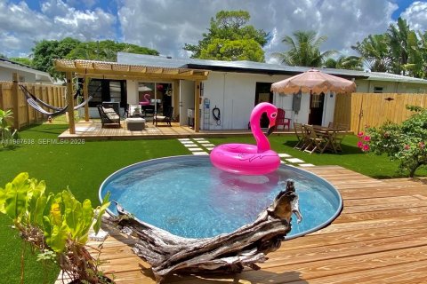 Villa ou maison à louer à Fort Lauderdale, Floride: 2 chambres, 124.95 m2 № 2032536 - photo 26