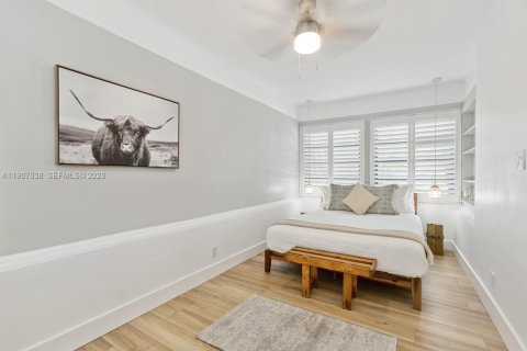 Villa ou maison à louer à Fort Lauderdale, Floride: 2 chambres, 124.95 m2 № 2032536 - photo 22