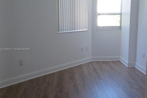 Condominio en alquiler en Plantation, Florida, 2 dormitorios, 106.28 m2 № 2057633 - foto 2