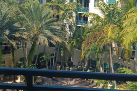 Condominio en alquiler en Plantation, Florida, 2 dormitorios, 106.28 m2 № 2057633 - foto 18