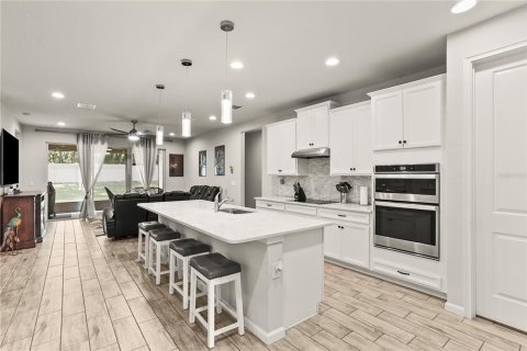 Villa ou maison à vendre à Valrico, Floride: 4 chambres, 220.92 m2 № 1825073 - photo 9