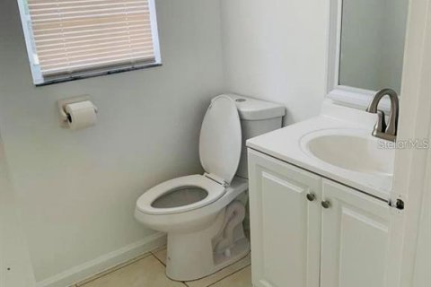 Снять в аренду виллу или дом в Киссимми, Флорида 4 спальни, 202.43м2, № 1882971 - фото 6