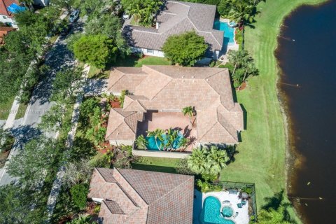 Casa en venta en Weston, Florida, 4 dormitorios, 257.06 m2 № 1825880 - foto 2