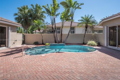 Casa en venta en Weston, Florida, 4 dormitorios, 257.06 m2 № 1825880 - foto 22