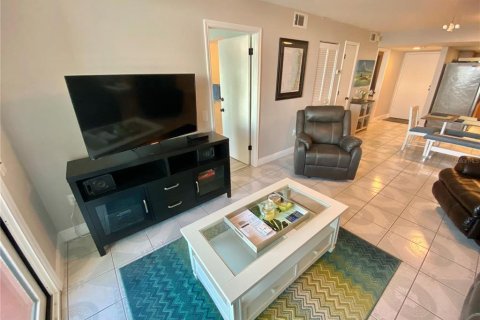Condominio en alquiler en Hudson, Florida, 2 dormitorios, 88.26 m2 № 1057255 - foto 10