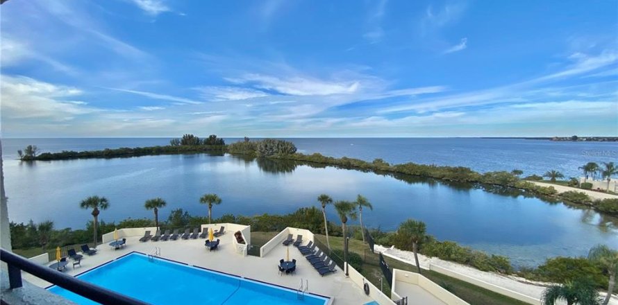 Condo à Hudson, Floride, 2 chambres № 1057255