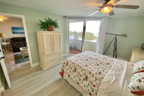 Condominio en alquiler en Hudson, Florida, 2 dormitorios, 88.26 m2 № 1057255 - foto 14
