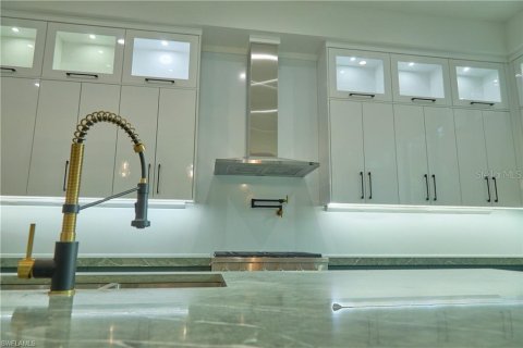 Casa en venta en Naples, Florida, 4 dormitorios, 323.95 m2 № 1827290 - foto 22