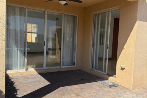 Villa ou maison à vendre à Doral, Floride: 5 chambres, 337.79 m2 № 2045443 - photo 25