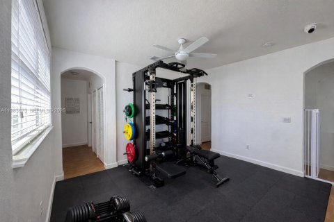 Villa ou maison à vendre à Doral, Floride: 5 chambres, 337.79 m2 № 2045443 - photo 12