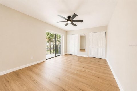 Townhouse in Orlando, Florida 3 bedrooms, 161.28 sq.m. № 2203287 - photo 8
