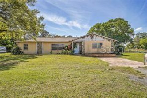 House in St. Lucie, Florida 3 bedrooms, 188.96 sq.m. № 1854433 - photo 1