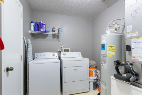 Condominio en venta en Orlando, Florida, 3 dormitorios, 129.6 m2 № 1539096 - foto 9