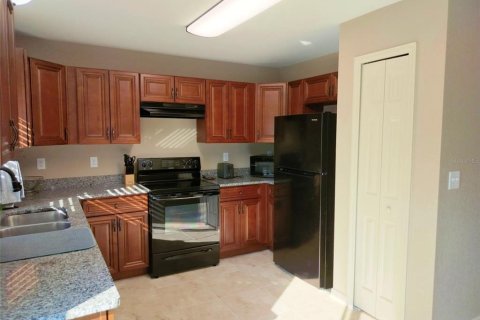 House in Ocala, Florida 3 bedrooms, 123.65 sq.m. № 1902304 - photo 8